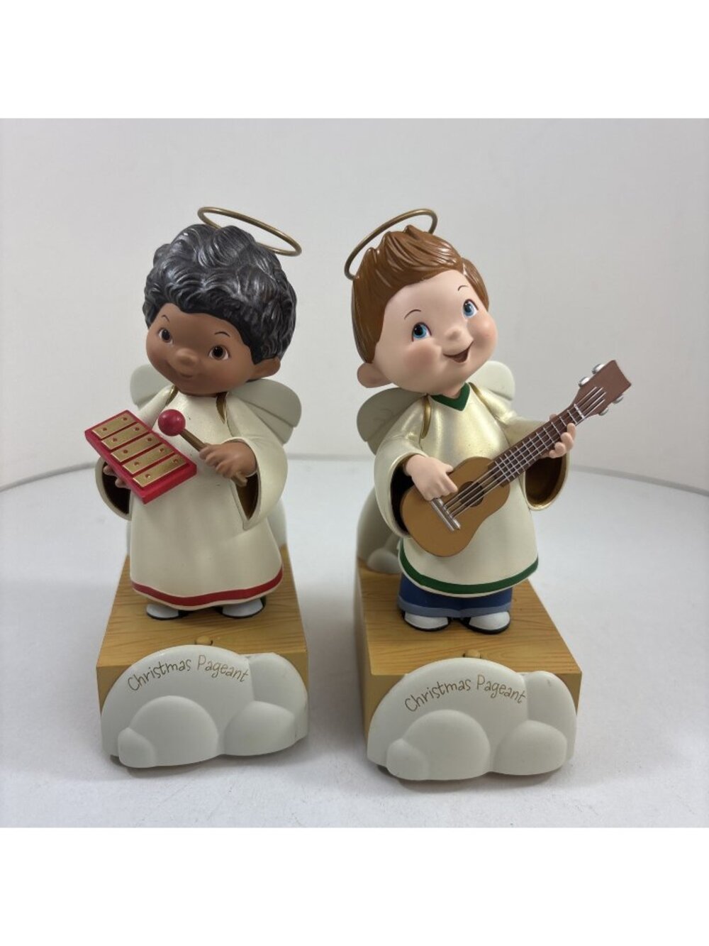 2012 Hallmark Children's Christmas Pageant Angels decorative only, not working
